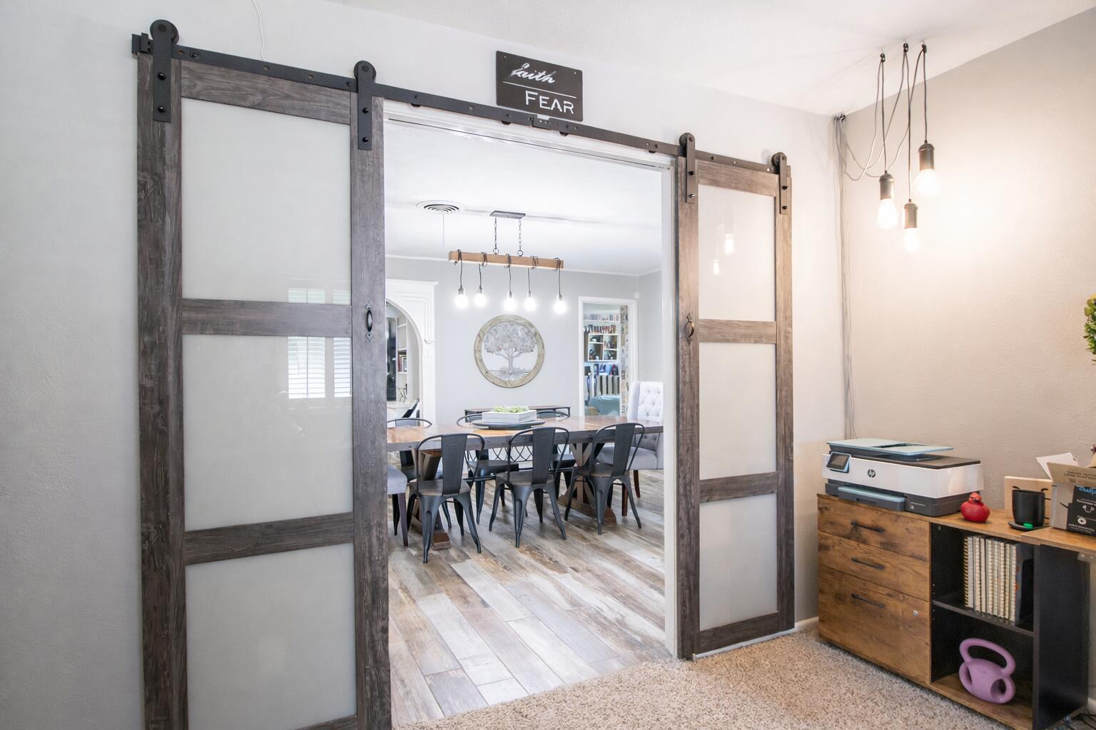 1603 E Reppto Street