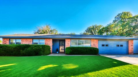 A home in Brownfield