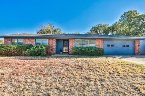 A home in Brownfield