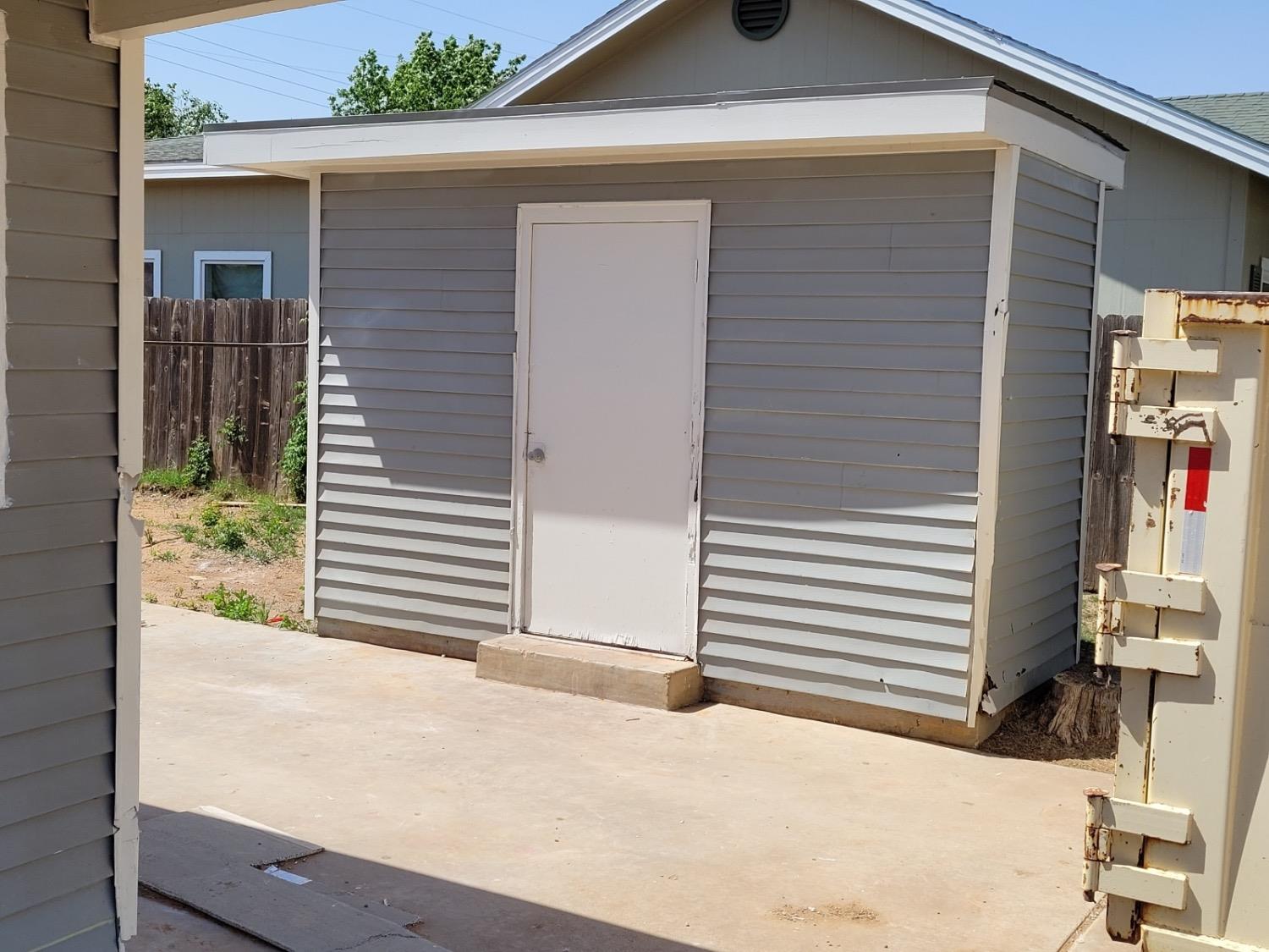 Lubbock, Texas 79403, United States, 3 Bedrooms Bedrooms, ,1 BathroomBathrooms,Residential,Active,34379