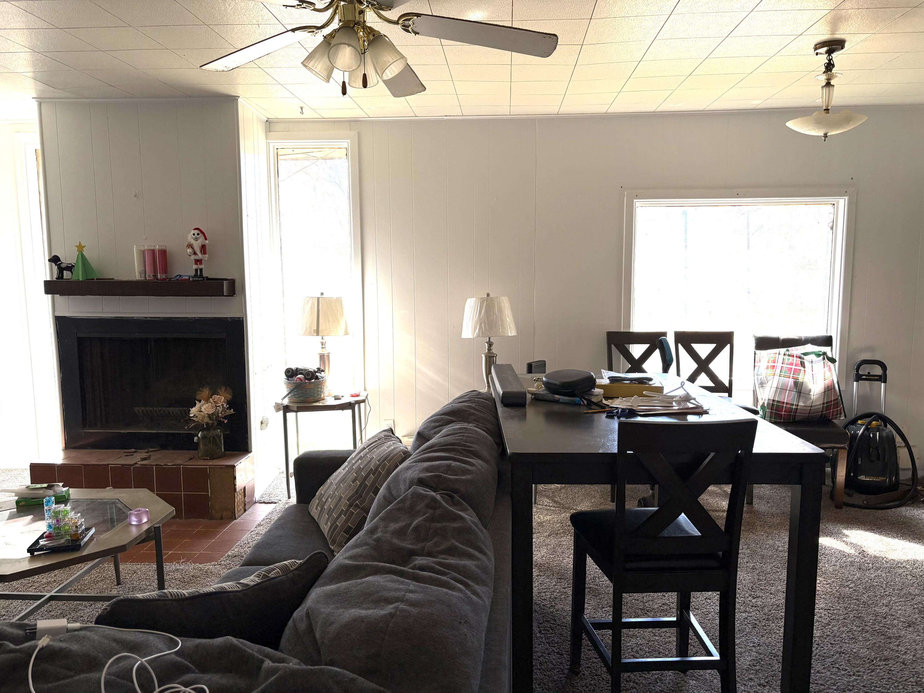 1214 E Broadway Street