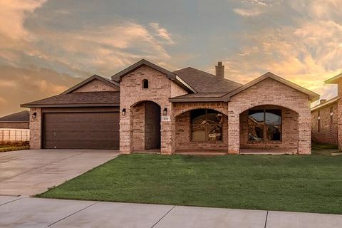 Photo of 7017 16th Street, Lubbock, TX 79416 (MLS # 202608329)