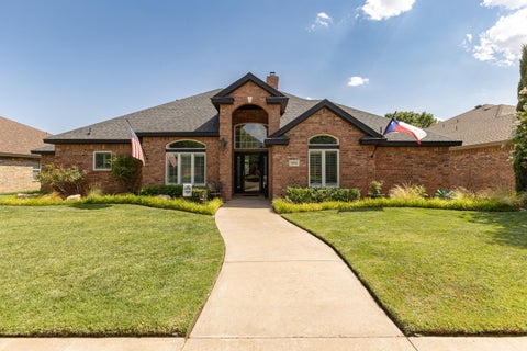Photo of 5805 87th Street, Lubbock, TX 79424 (MLS # 202614524)