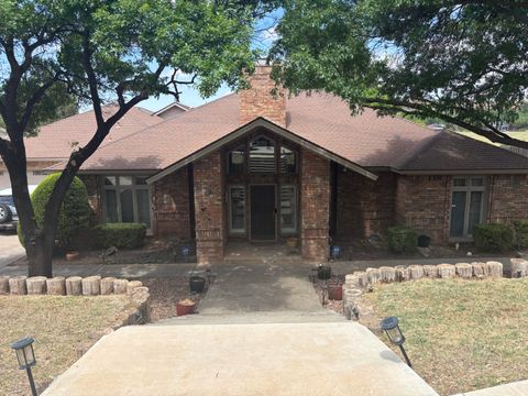 Photo of 74 S Lakeshore Drive, Ransom Canyon, TX 79366 (MLS # 202606710)
