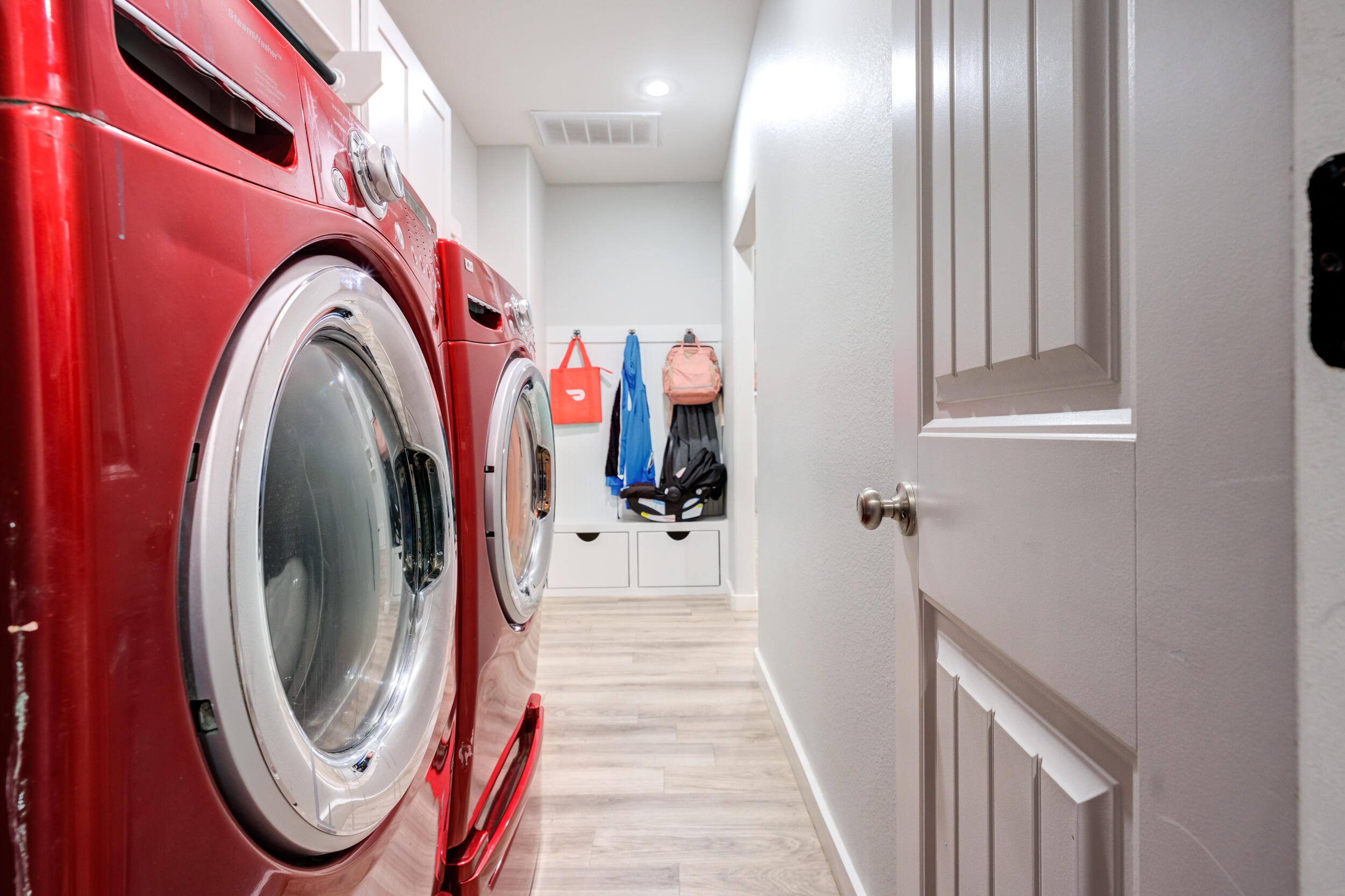 Shallowater, Texas 79363, United States, 3 Bedrooms Bedrooms, ,2 BathroomsBathrooms,Residential,Active,89266