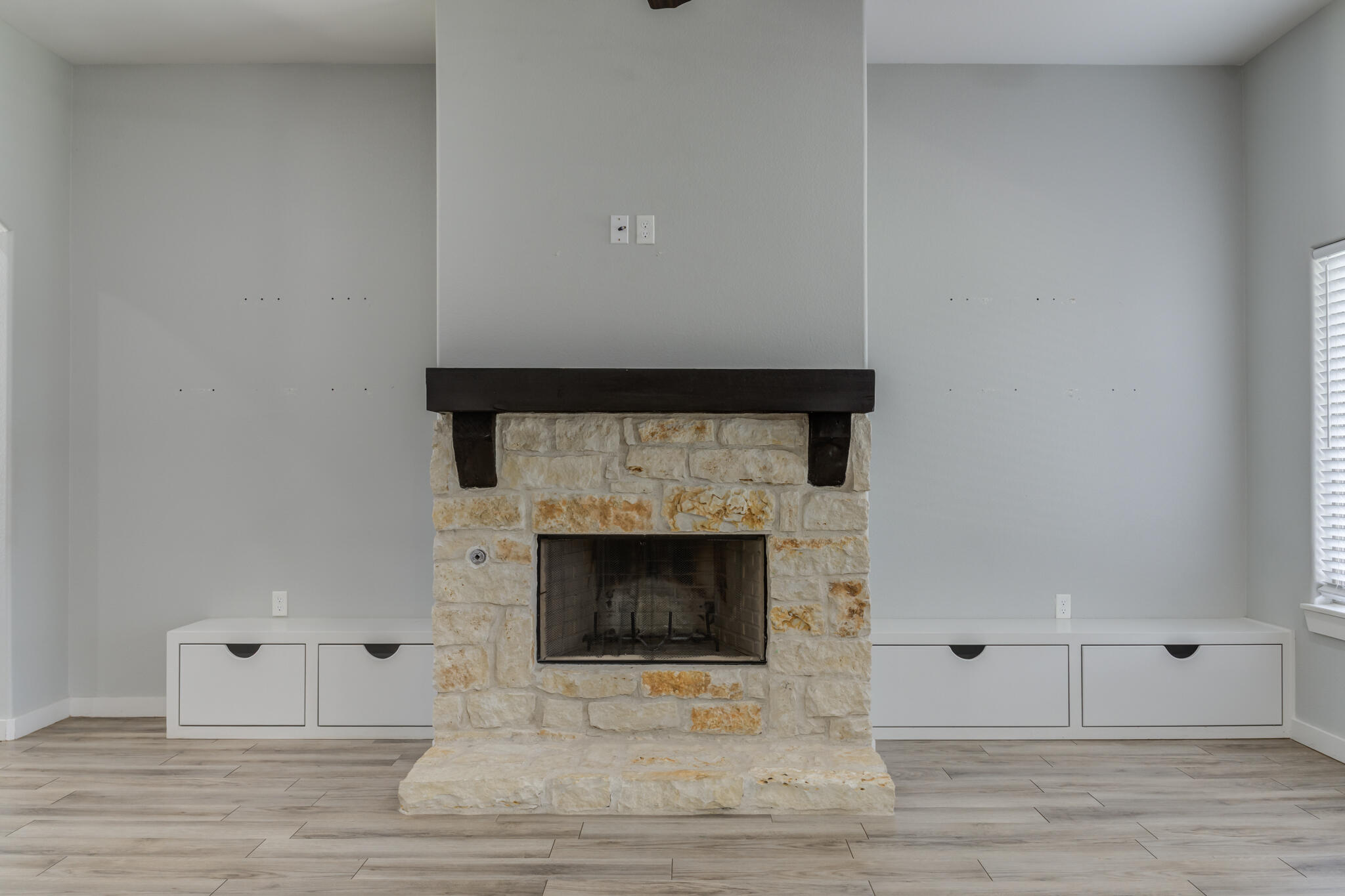 Shallowater, Texas 79363, United States, 3 Bedrooms Bedrooms, ,2 BathroomsBathrooms,Residential,Active,89266