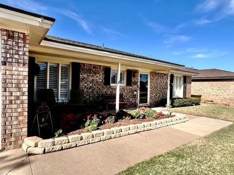 Photo of 5724 74th Street, Lubbock, TX 79424 (MLS # 202605909)