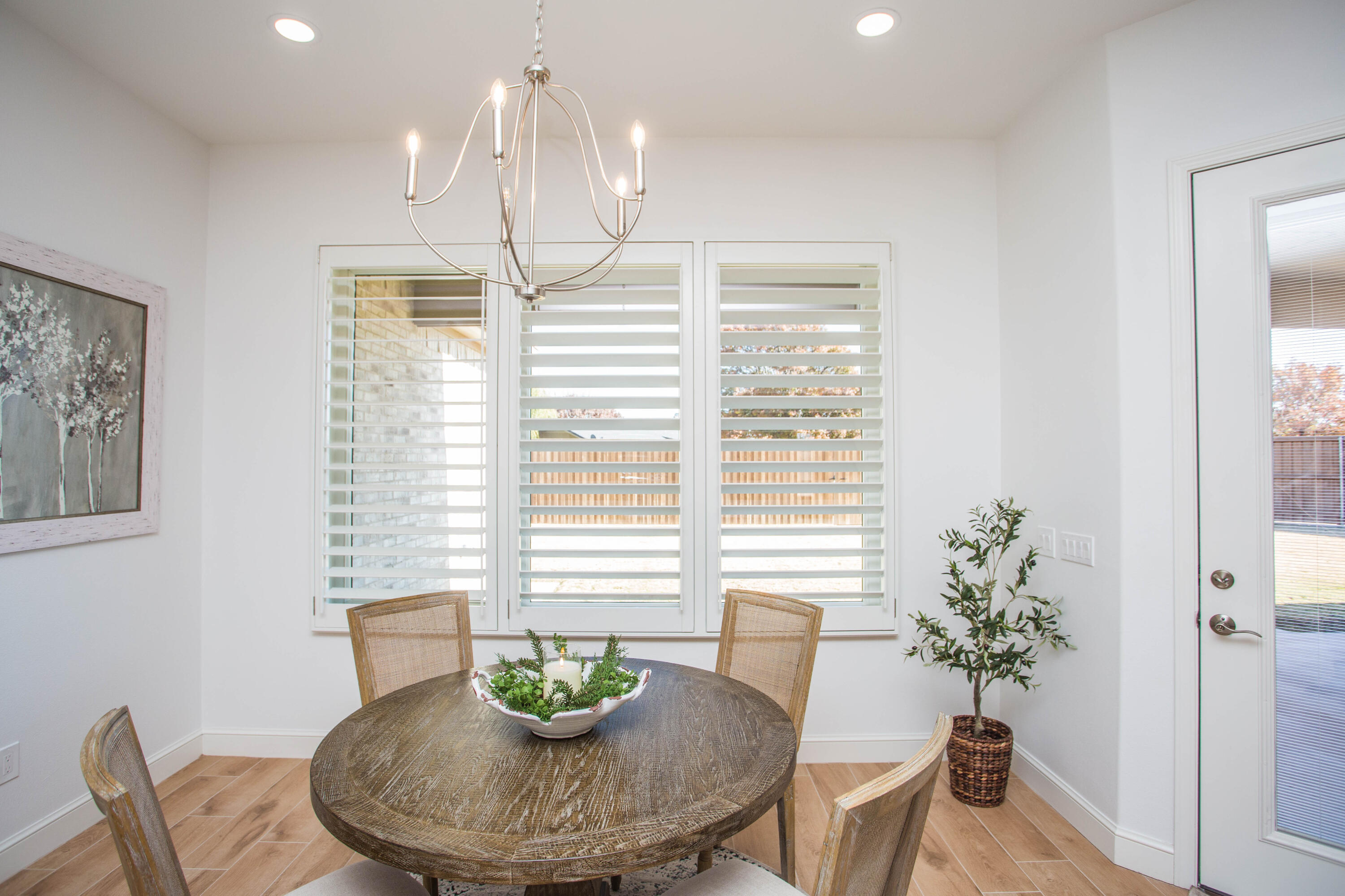 209 S Holliday Street