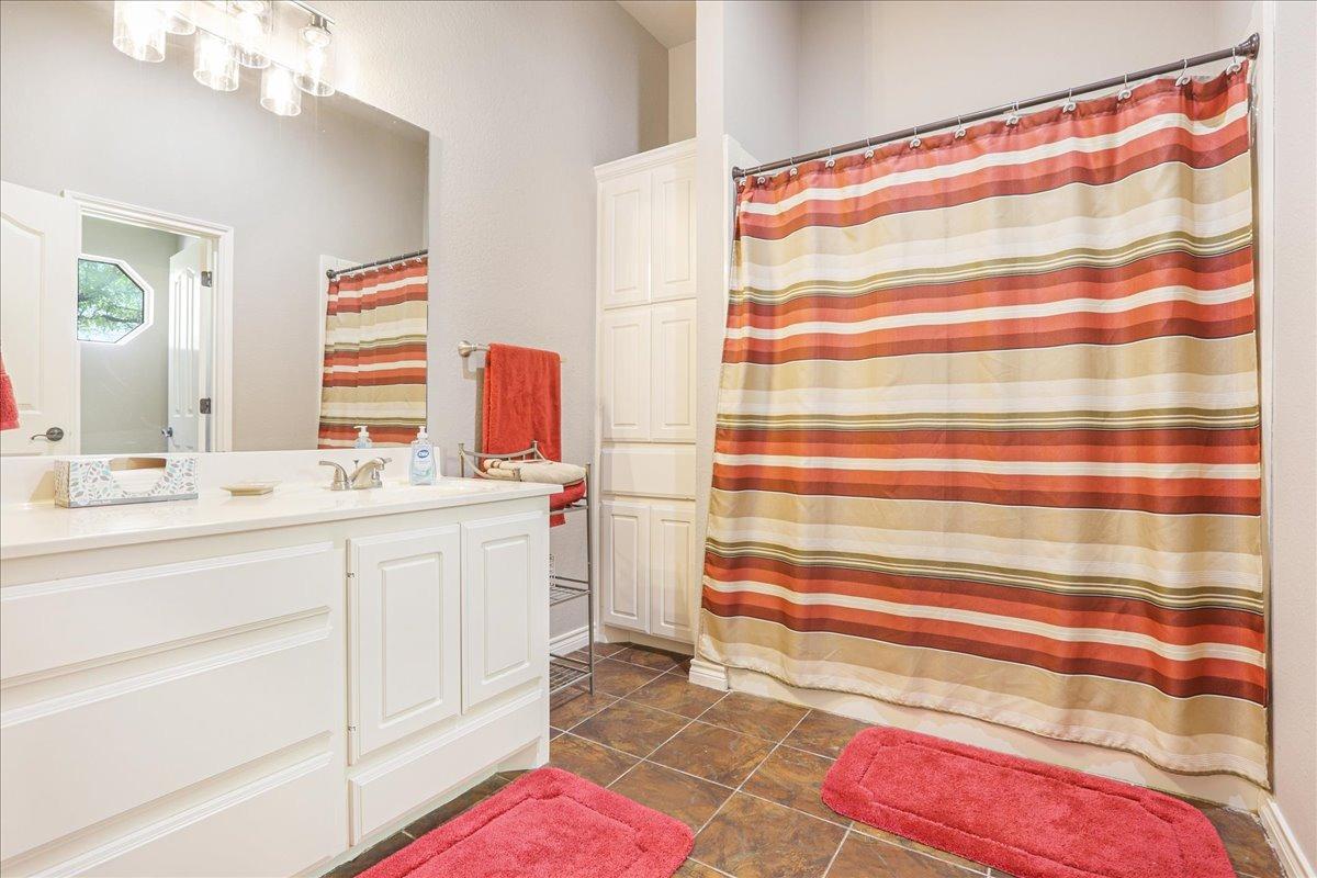 Lubbock, Texas 79424, United States, 4 Bedrooms Bedrooms, ,3 BathroomsBathrooms,Residential,Active,52507