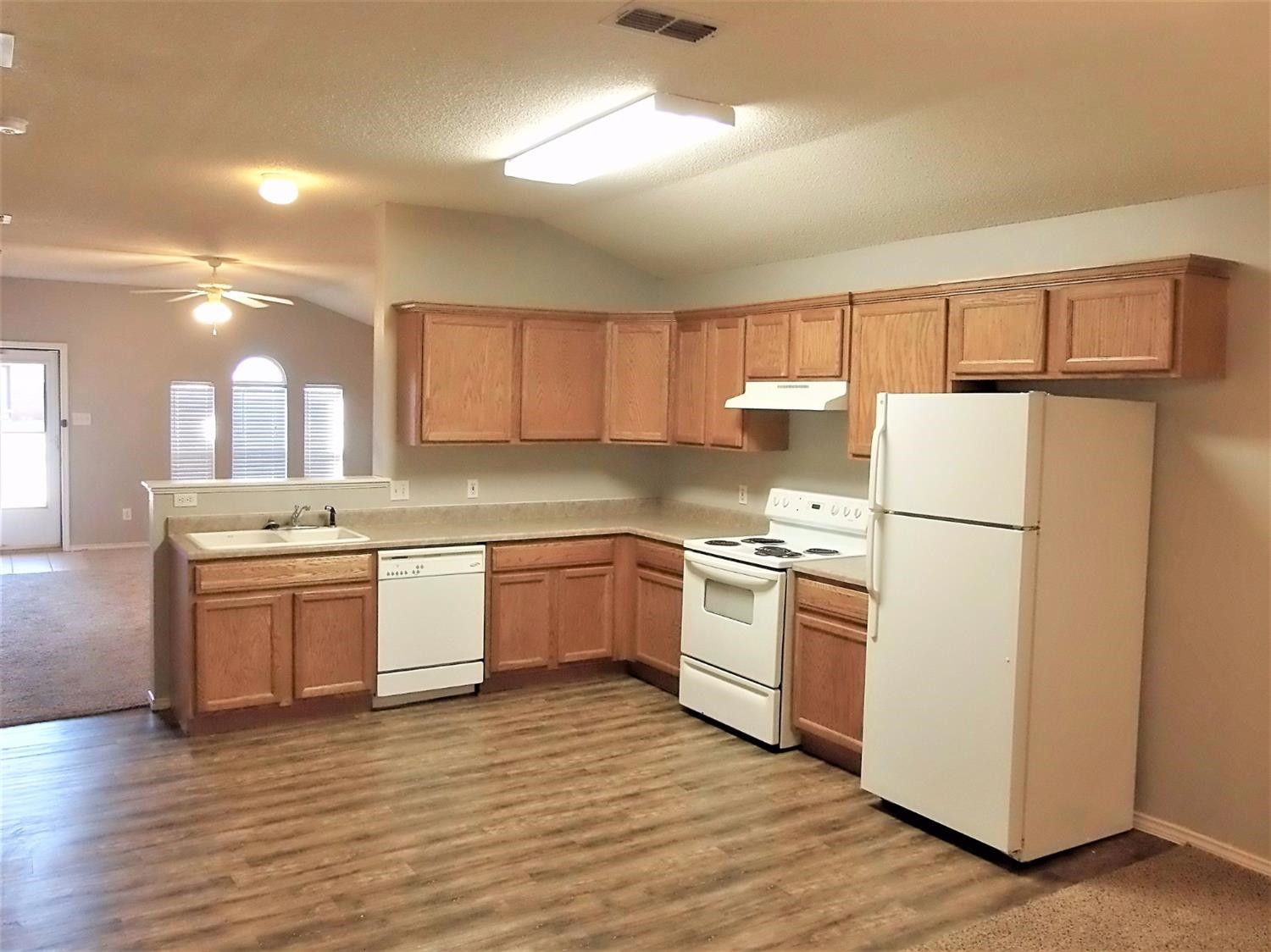 6536 86th Street
