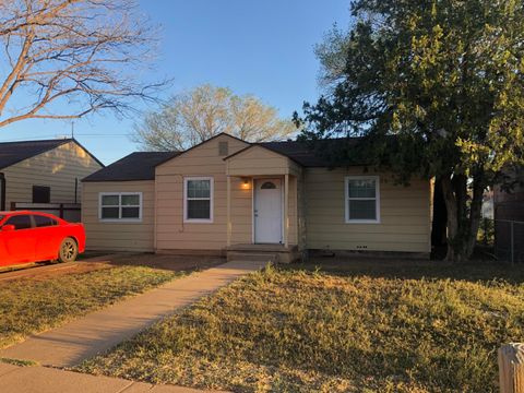 Photo of 2704 2nd Place, Lubbock, TX 79415 (MLS # 202606945)