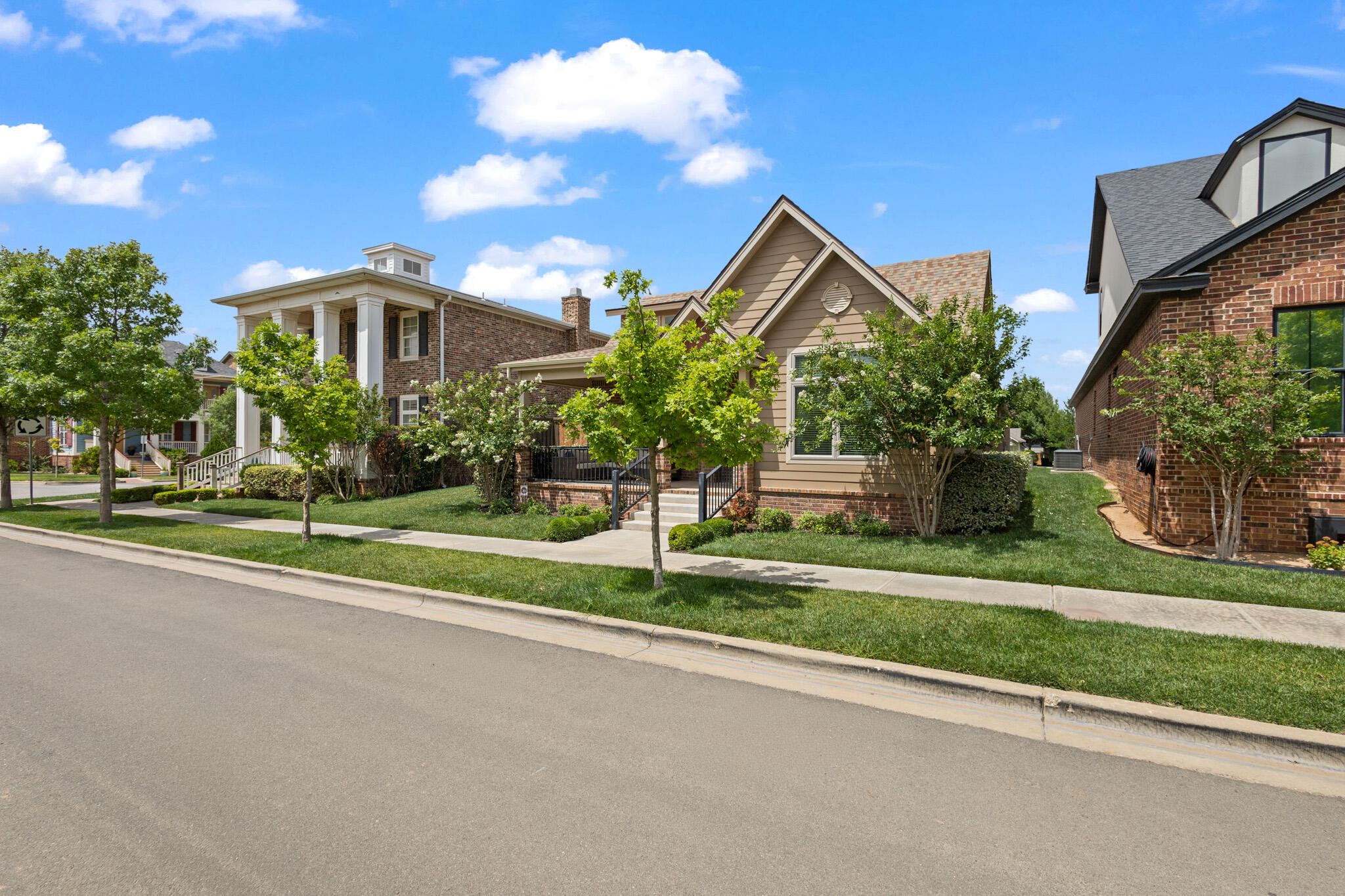 12103 Topeka Avenue