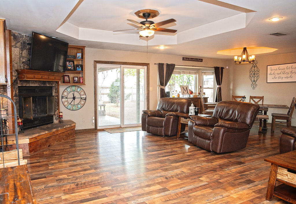 1560 TX-214, Plains, TX, 79355 3 1560 TX-214