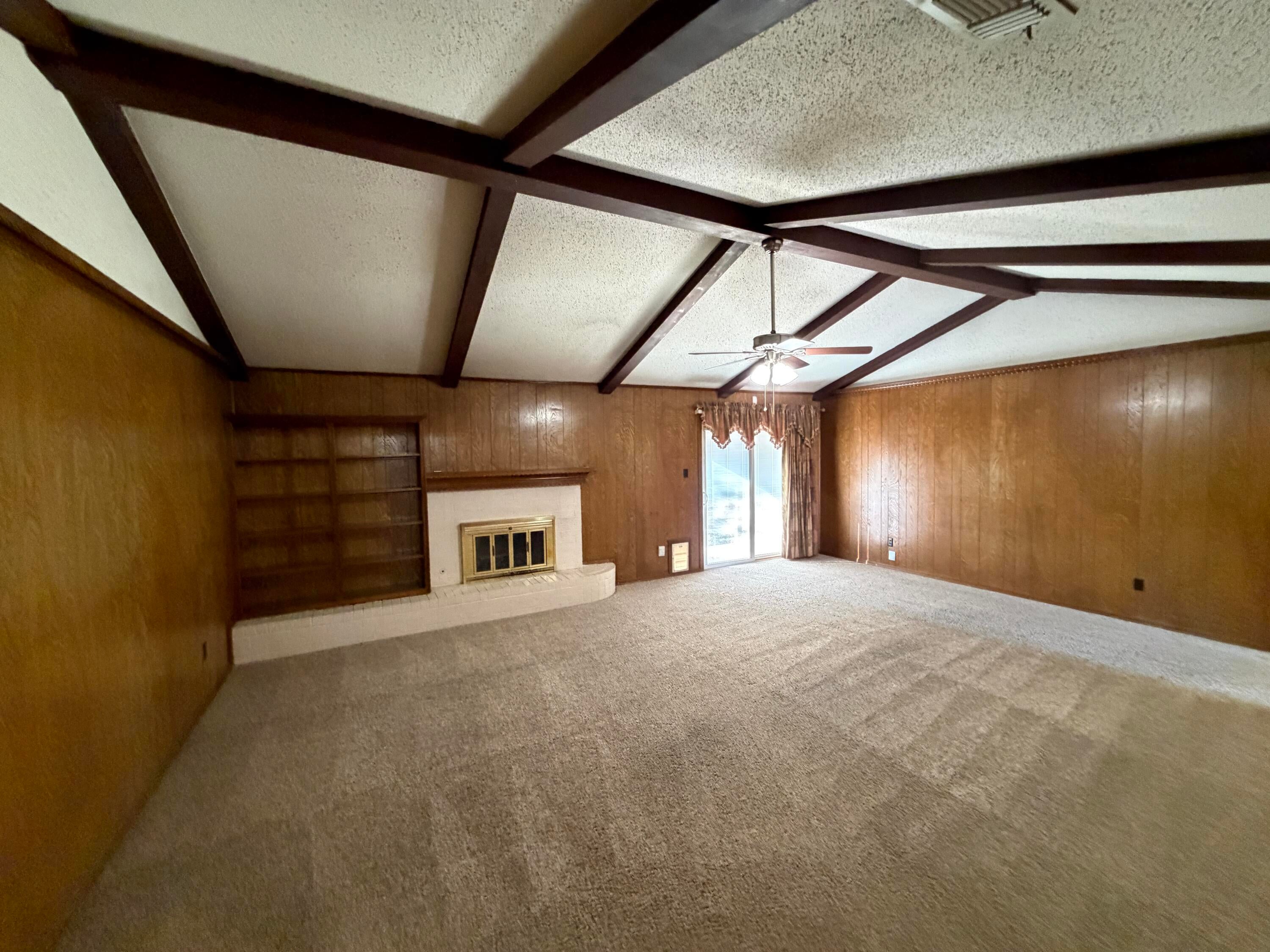 4437 76th Street - Photo 2