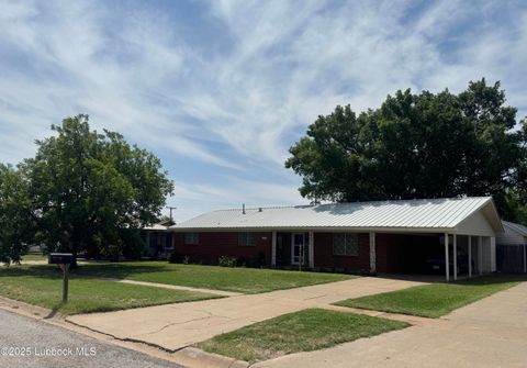 805 W 13th Street Post TX 79356
