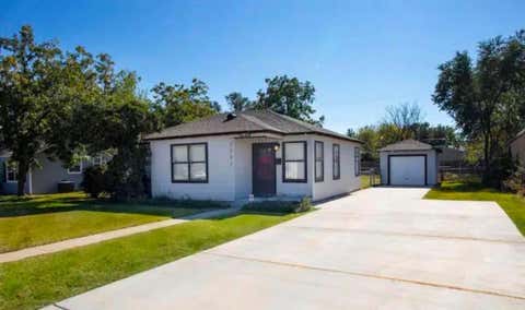 Photo of 3507 26th Street, Lubbock, TX 79410 (MLS # 202609190)