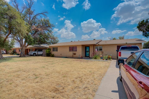 Photo of 3107 W Illinois Avenue, Midland, TX 79701 (MLS # 202612202)