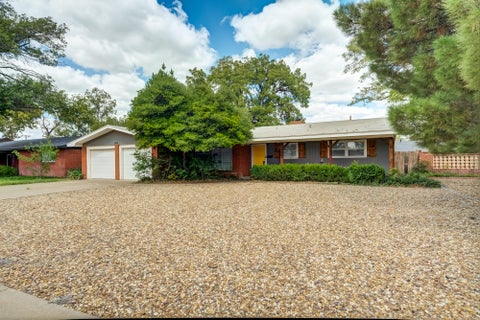 Photo of 3610 48th Street, Lubbock, TX 79413 (MLS # 202613945)