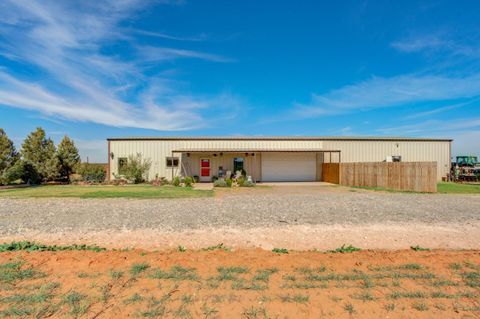 A home in Brownfield