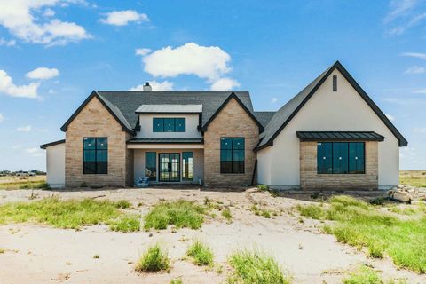 223 Private Rd 302E Seminole TX 79360