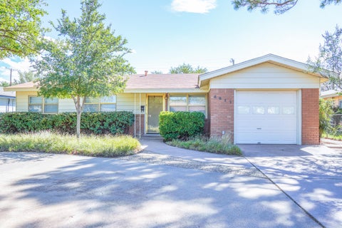 Photo of 4611 45th Street, Lubbock, TX 79414 (MLS # 202613600)