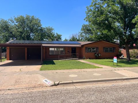 A home in Lamesa