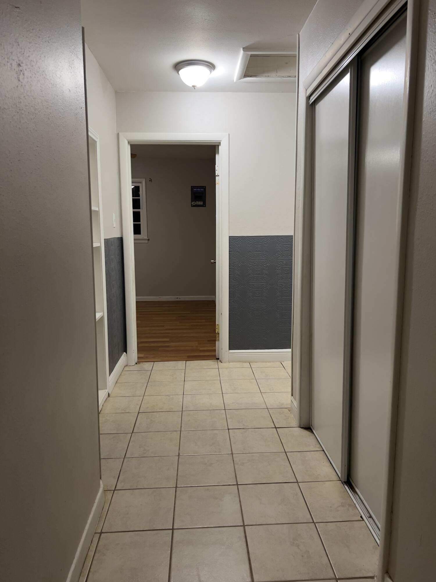 Lubbock, Texas 79413, United States, 2 Bedrooms Bedrooms, ,1 BathroomBathrooms,Residential,Active,5989