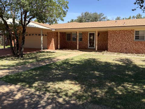 Photo of 506 18th Street, Seagraves, TX 79359 (MLS # 202611014)