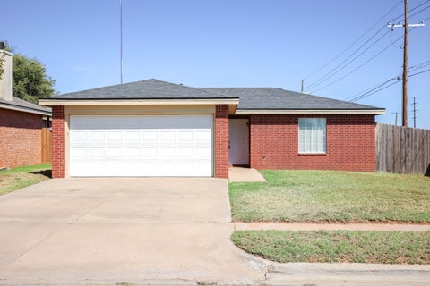 Photo of 2502 110th Street, Lubbock, TX 79423 (MLS # 202613359)