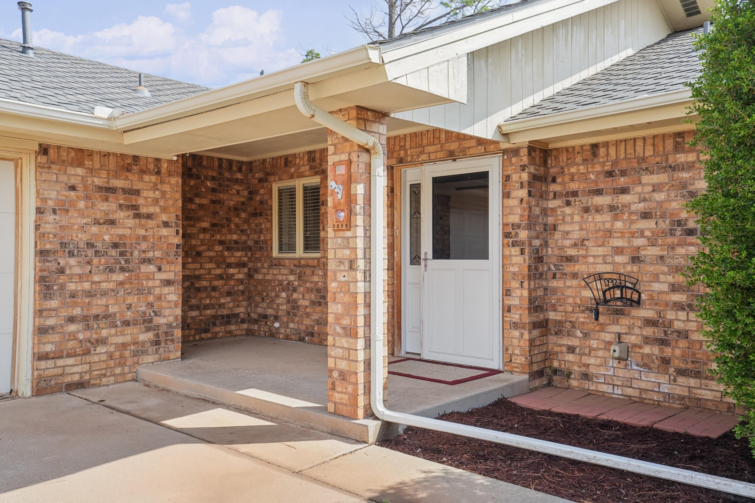 2209 Rice Drive - Photo 3