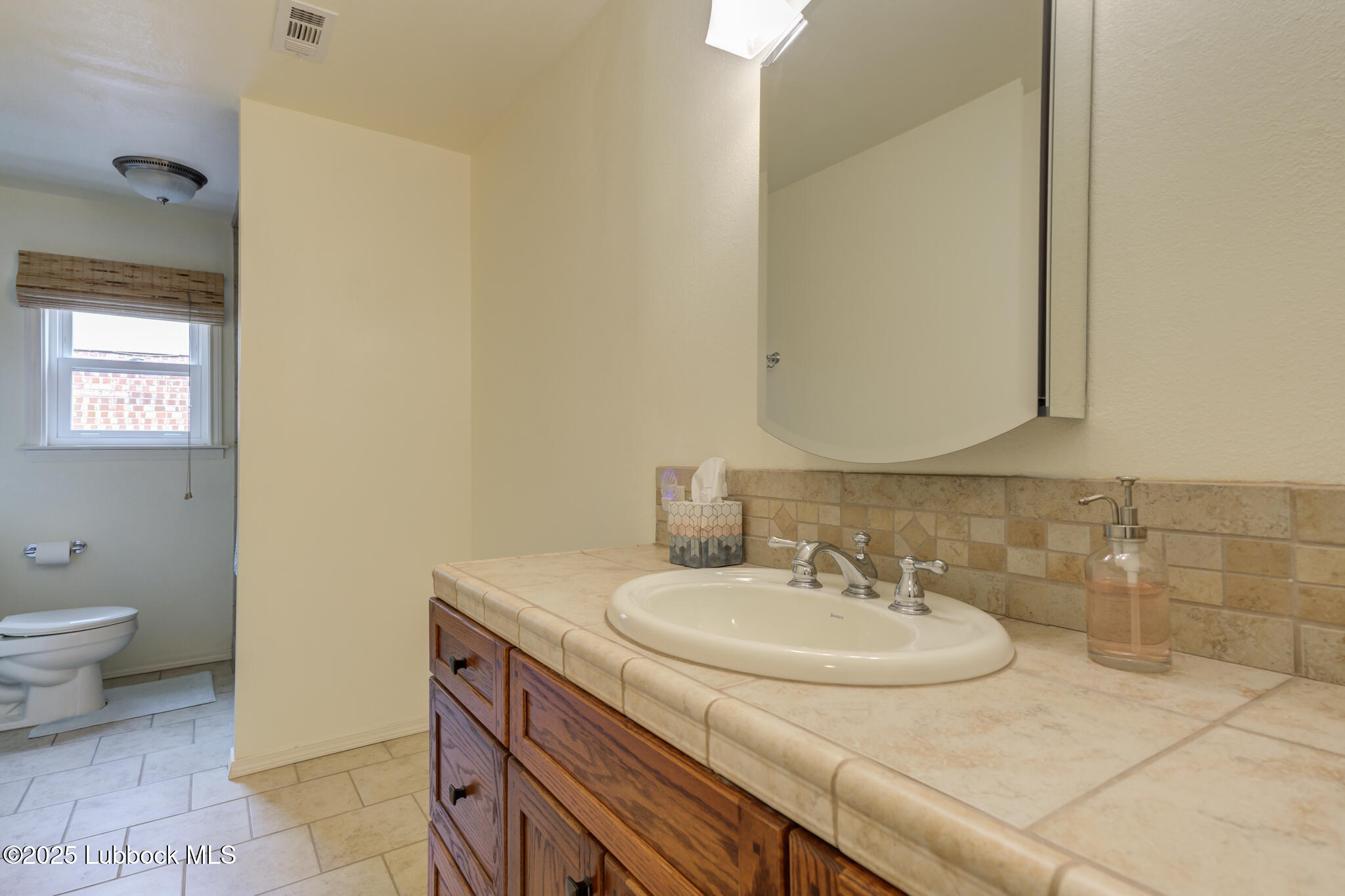 Lubbock, Texas 79413, United States, 3 Bedrooms Bedrooms, ,2 BathroomsBathrooms,Residential,Active,137484