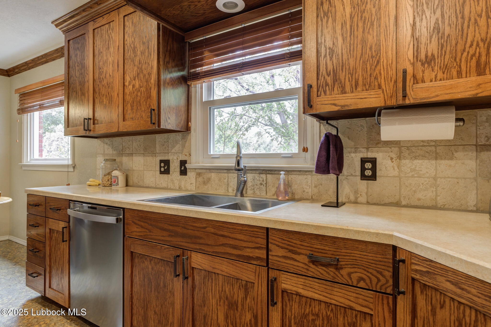 Lubbock, Texas 79413, United States, 3 Bedrooms Bedrooms, ,2 BathroomsBathrooms,Residential,Active,137484