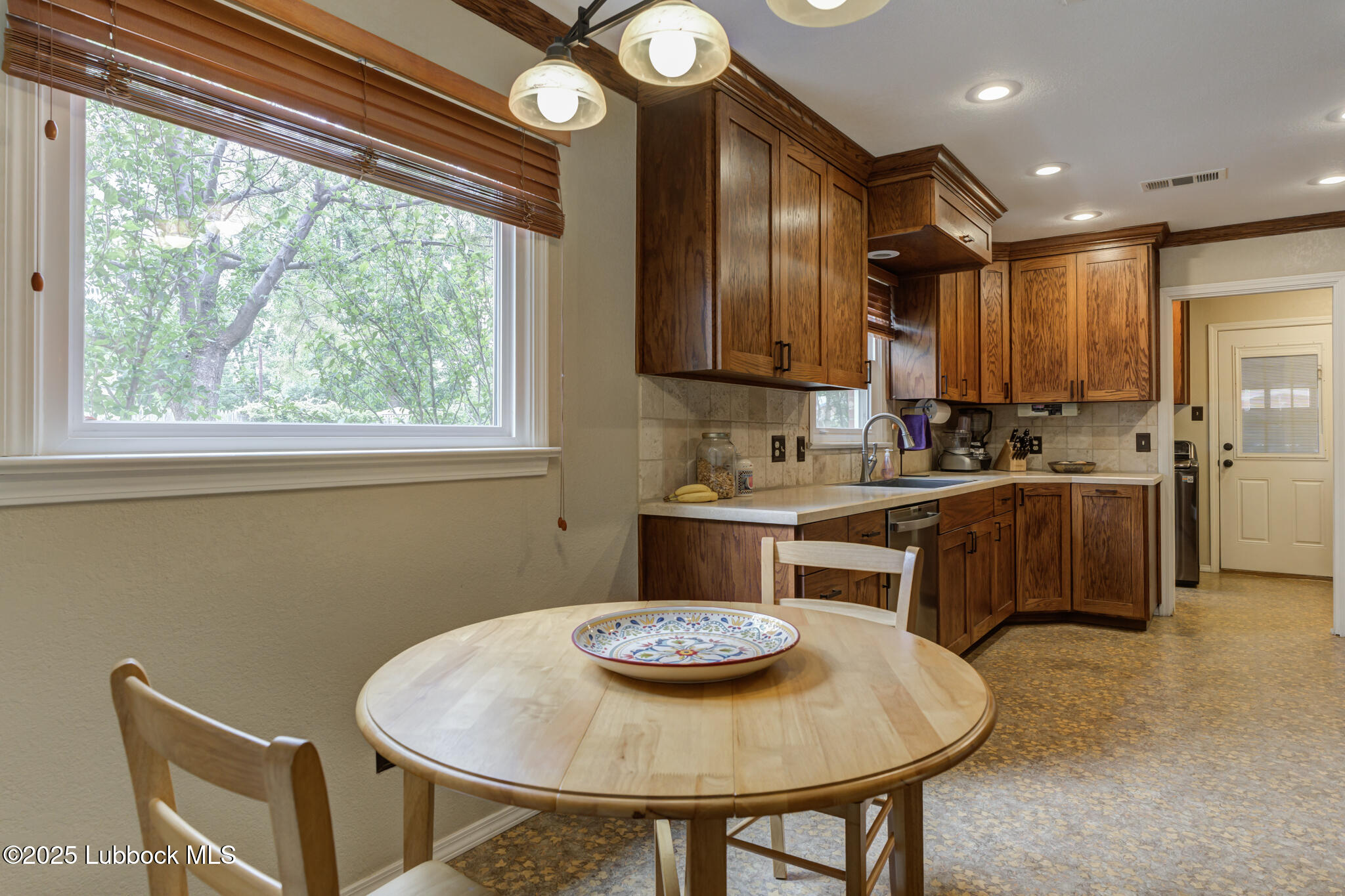 Lubbock, Texas 79413, United States, 3 Bedrooms Bedrooms, ,2 BathroomsBathrooms,Residential,Active,137484