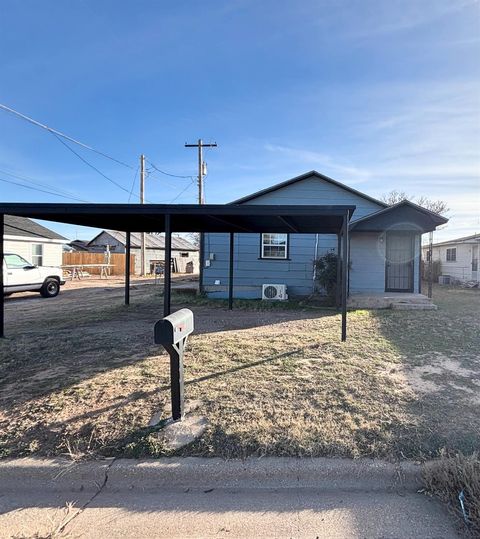 A home in Abernathy