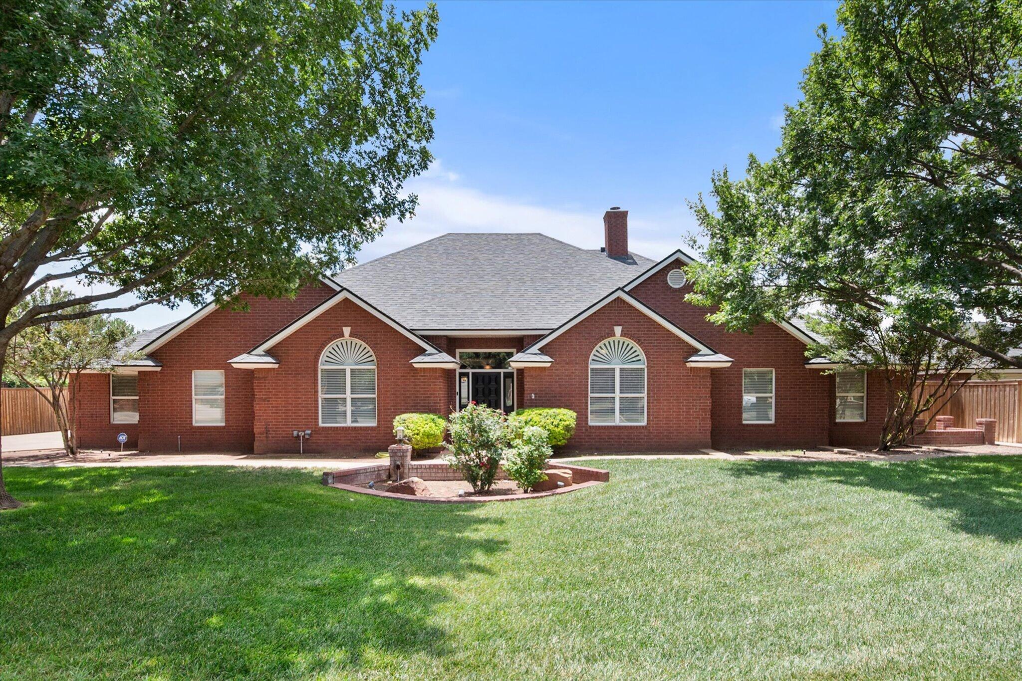 8303 County Rd 6915