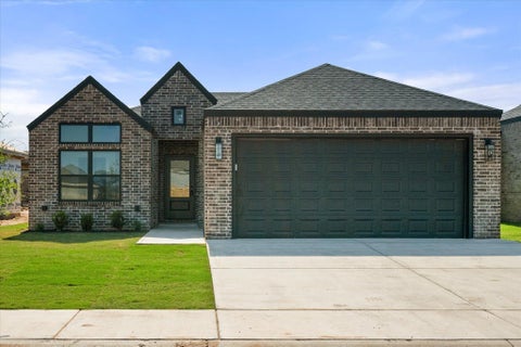 Photo of 1417 Farmhouse Avenue, Wolfforth, TX 79382 (MLS # 202609424)