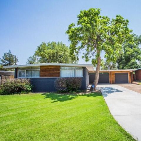 Photo of 2505 46th Street, Lubbock, TX 79413 (MLS # 202602660)