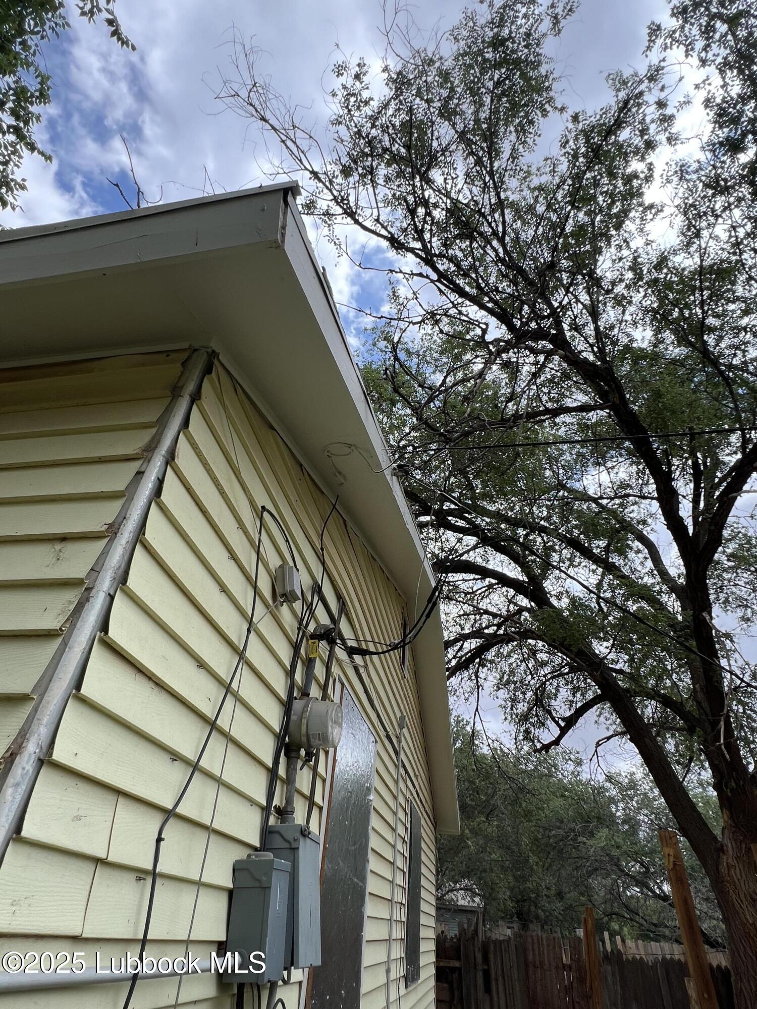 Lubbock, Texas 79403, United States, 3 Bedrooms Bedrooms, ,1 BathroomBathrooms,Residential,Active,9828