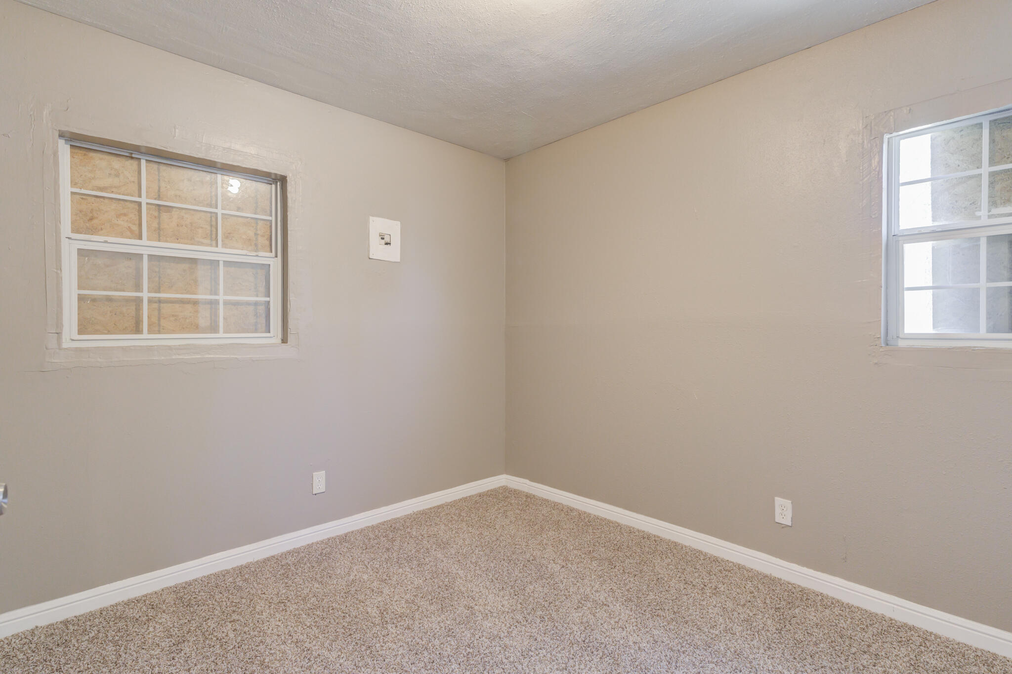 Lubbock, Texas 79403, United States, 3 Bedrooms Bedrooms, ,1 BathroomBathrooms,Residential,Active,9828