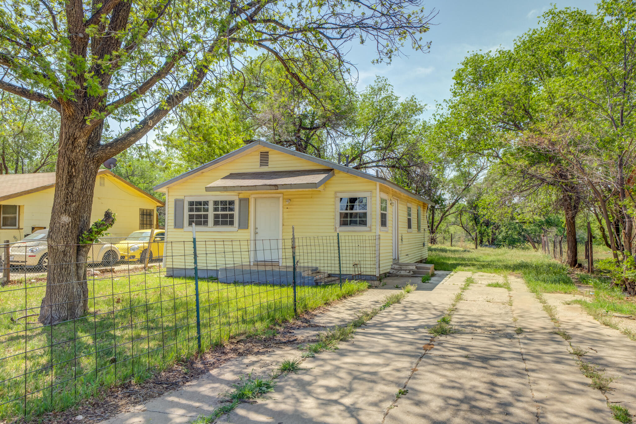 Lubbock, Texas 79403, United States, 3 Bedrooms Bedrooms, ,1 BathroomBathrooms,Residential,Active,9828