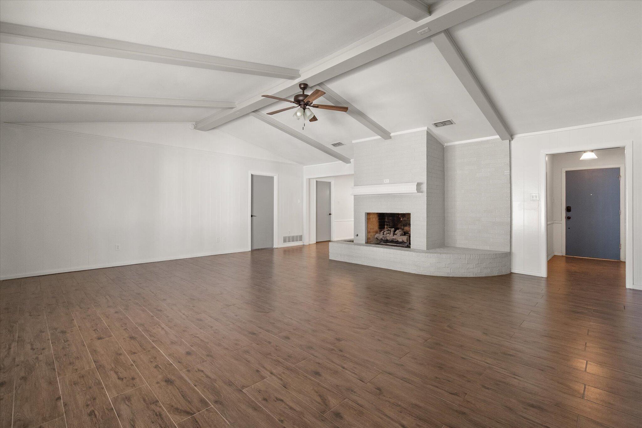 6806 Norfolk Avenue