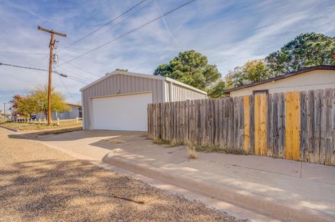 A home in Brownfield