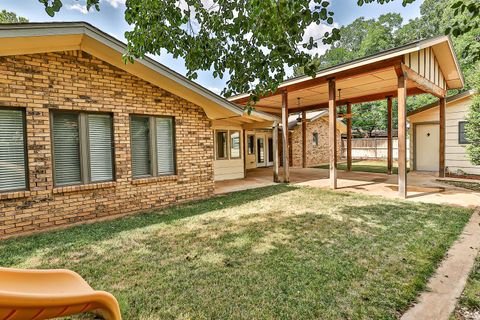 A home in Levelland