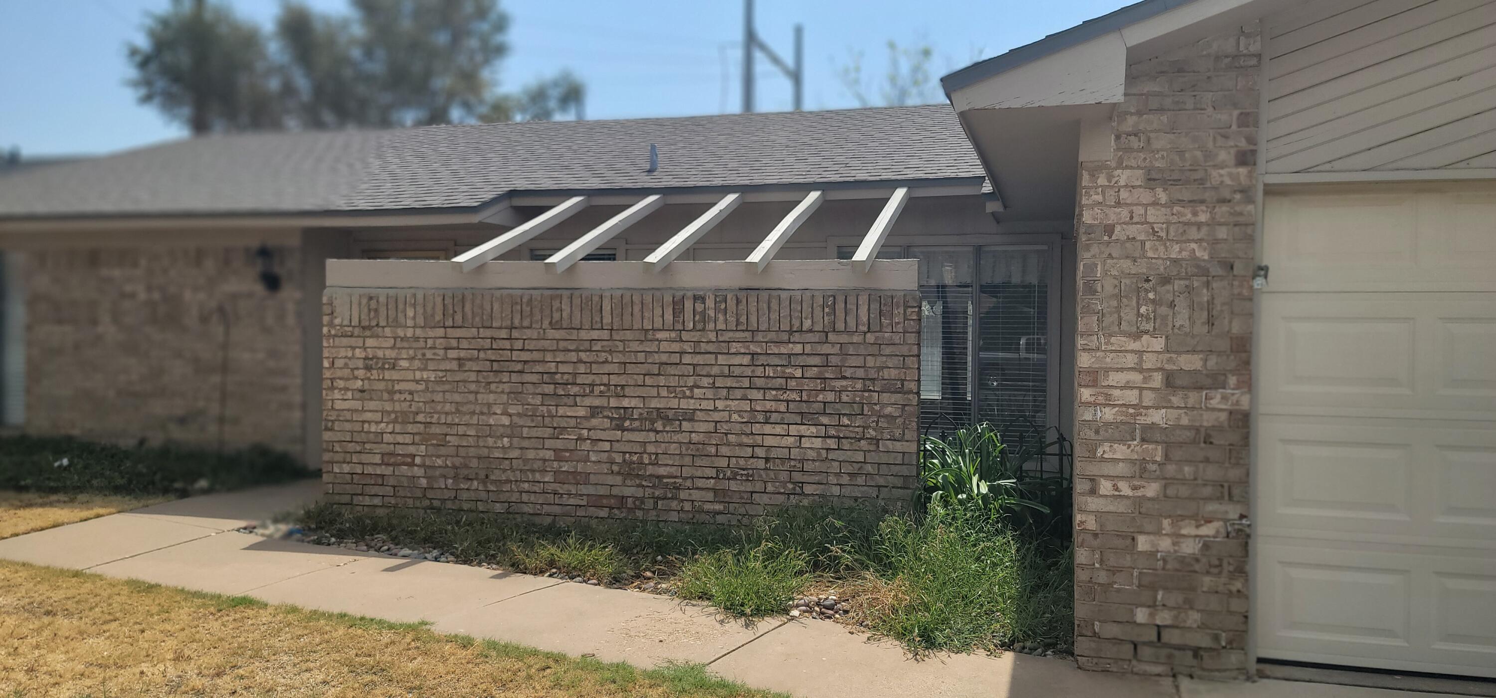 4803 73rd Street - Photo 2