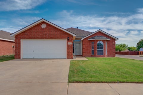 Photo of 6555 92nd Street, Lubbock, TX 79424 (MLS # 202612966)