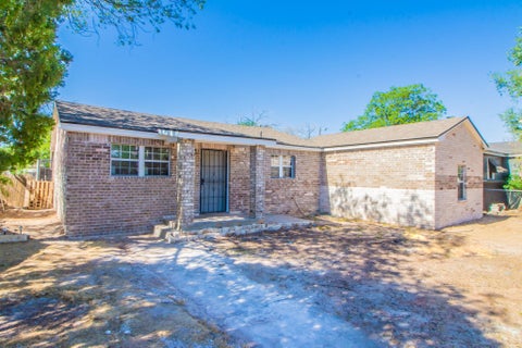 Photo of 3003 Grinnell Street, Lubbock, TX 79415 (MLS # 202612193)