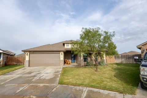 Photo of 2126 140th Street, Lubbock, TX 79423 (MLS # 202614344)