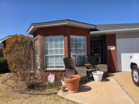 Photo of 1007 Avenue J, Abernathy, TX 79311 (MLS # 202603321)