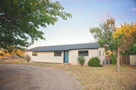 A home in Denver City