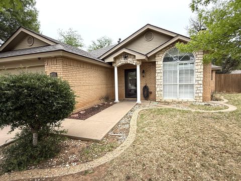 Photo of 5705 87th Street, Lubbock, TX 79424 (MLS # 202605392)